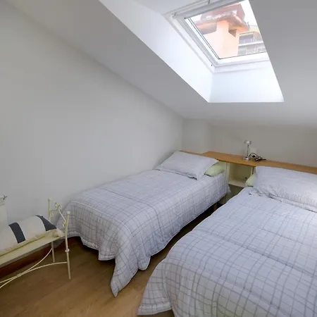 Apartmán Duplex En Comillas. Urb Balcon Del Cantabrico *