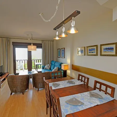 Duplex En Comillas. Urb Balcon Del Cantabrico Appartement *
