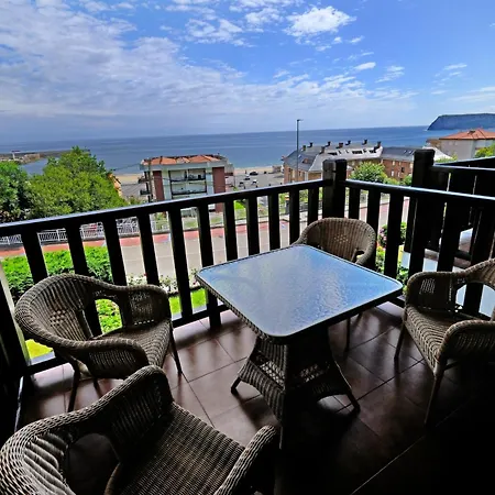 Duplex En Comillas. Urb Balcon Del Cantabrico