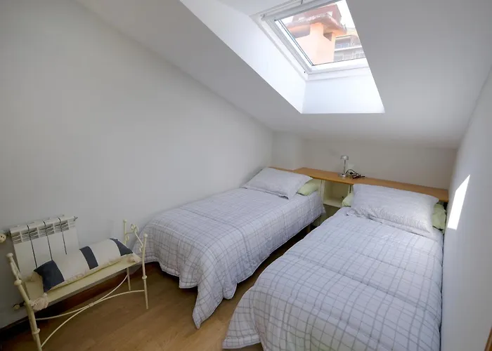 Apartmán Duplex En Comillas. Urb Balcon Del Cantabrico *