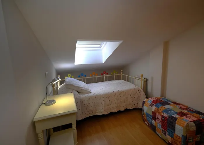 Duplex En Comillas. Urb Balcon Del Cantabrico