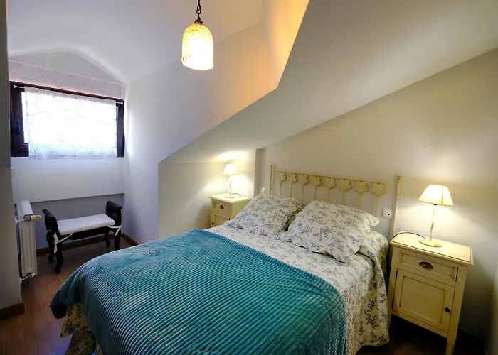 Duplex En Comillas. Urb Balcon Del Cantabrico Comillas