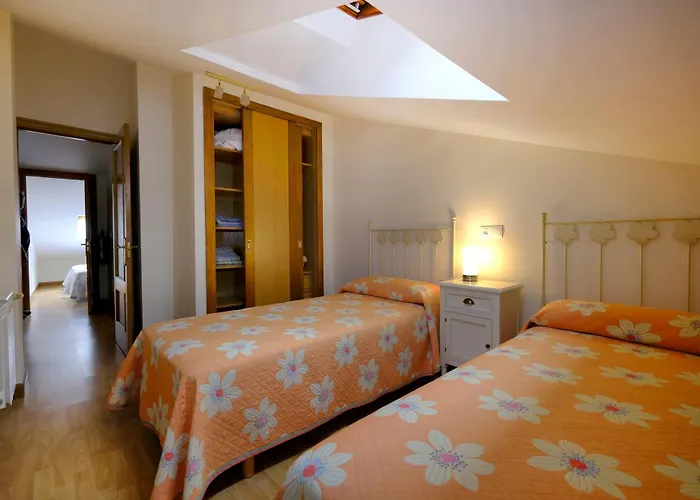 Duplex En Comillas. Urb Balcon Del Cantabrico * Comillas