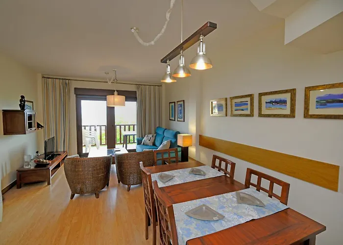 Duplex En Comillas. Urb Balcon Del Cantabrico Apartment *