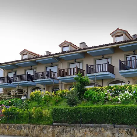 Duplex En Comillas. Urb Balcon Del Cantabrico كوميلاس
