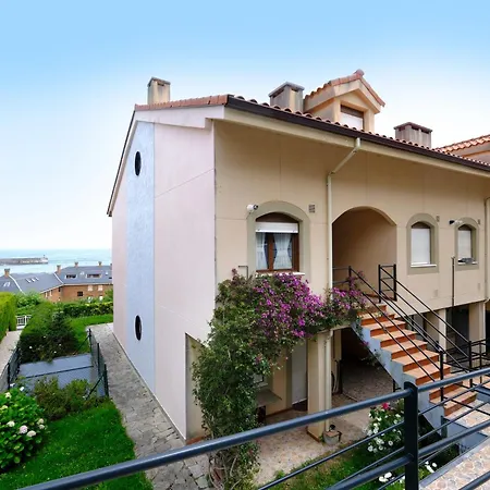 Duplex En Comillas. Urb Balcon Del Cantabrico شقة كوميلاس