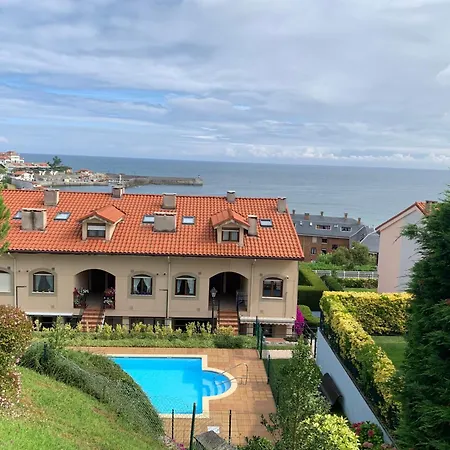 شقة Duplex En Comillas. Urb Balcon Del Cantabrico